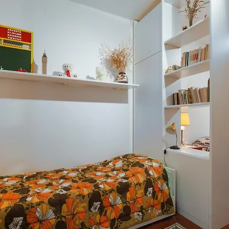 Guesthost - Cozy With Terrace & Seaview