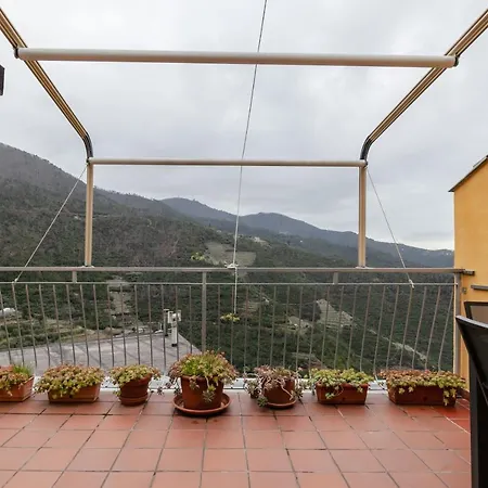 Guesthost - Cozy With Terrace & Seaview アパート