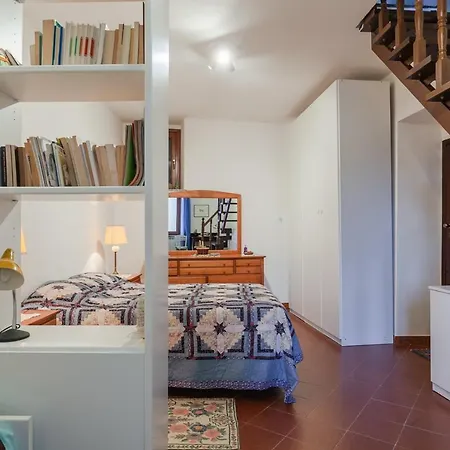 Appartamento Guesthost - Cozy With Terrace & Seaview